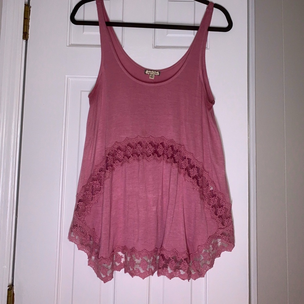 pink tank top with lace